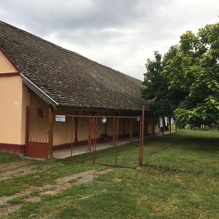 Elsa'S Angelparadies Dunafalva Buitenkant foto